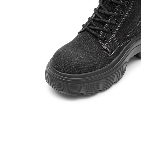 思加图2023冬季新款复古工装靴马丁靴短靴厚底时装靴女靴ESF07DD3