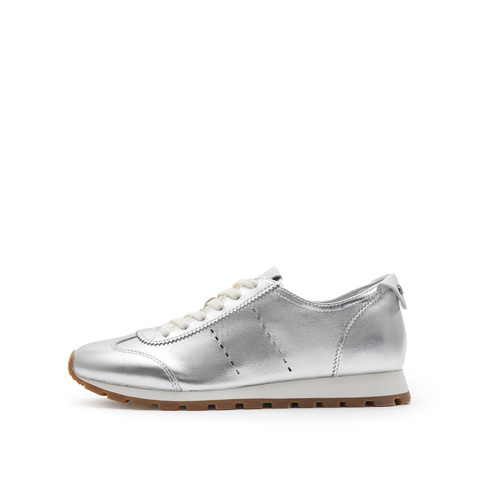 思加图2024秋季新款枫糖奶皮德训鞋阿甘鞋运动休闲鞋女鞋EZA01CM4