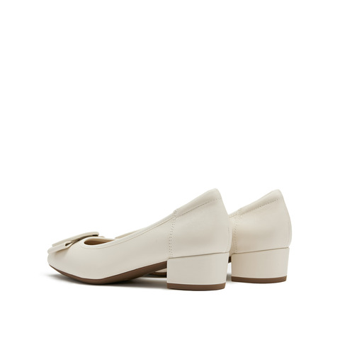 思加图2024秋季新款奶油鞋浅口鞋粗跟单鞋中跟鞋女皮鞋EGU03CQ4