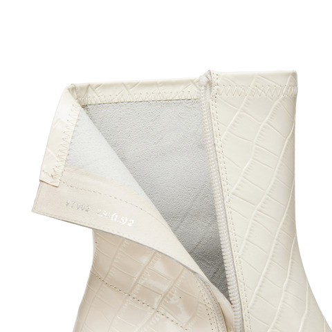 思加图2024冬季新款米兰达 Miranda时装靴奶油靴粗跟女皮靴9T002DZ4