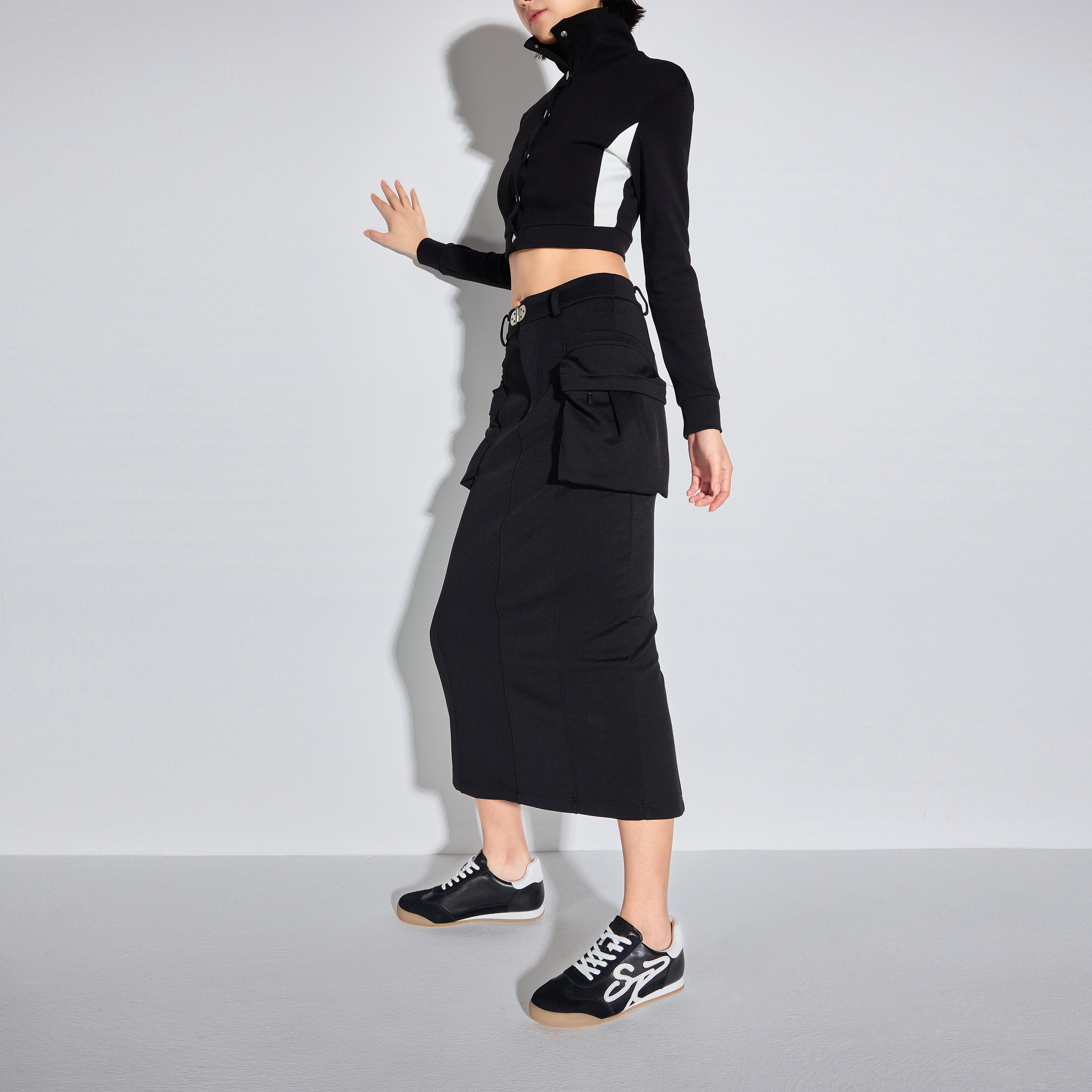 思加图2024春季新款星际漫步德训鞋阿甘鞋休闲鞋平底单鞋女鞋EPN03AM4