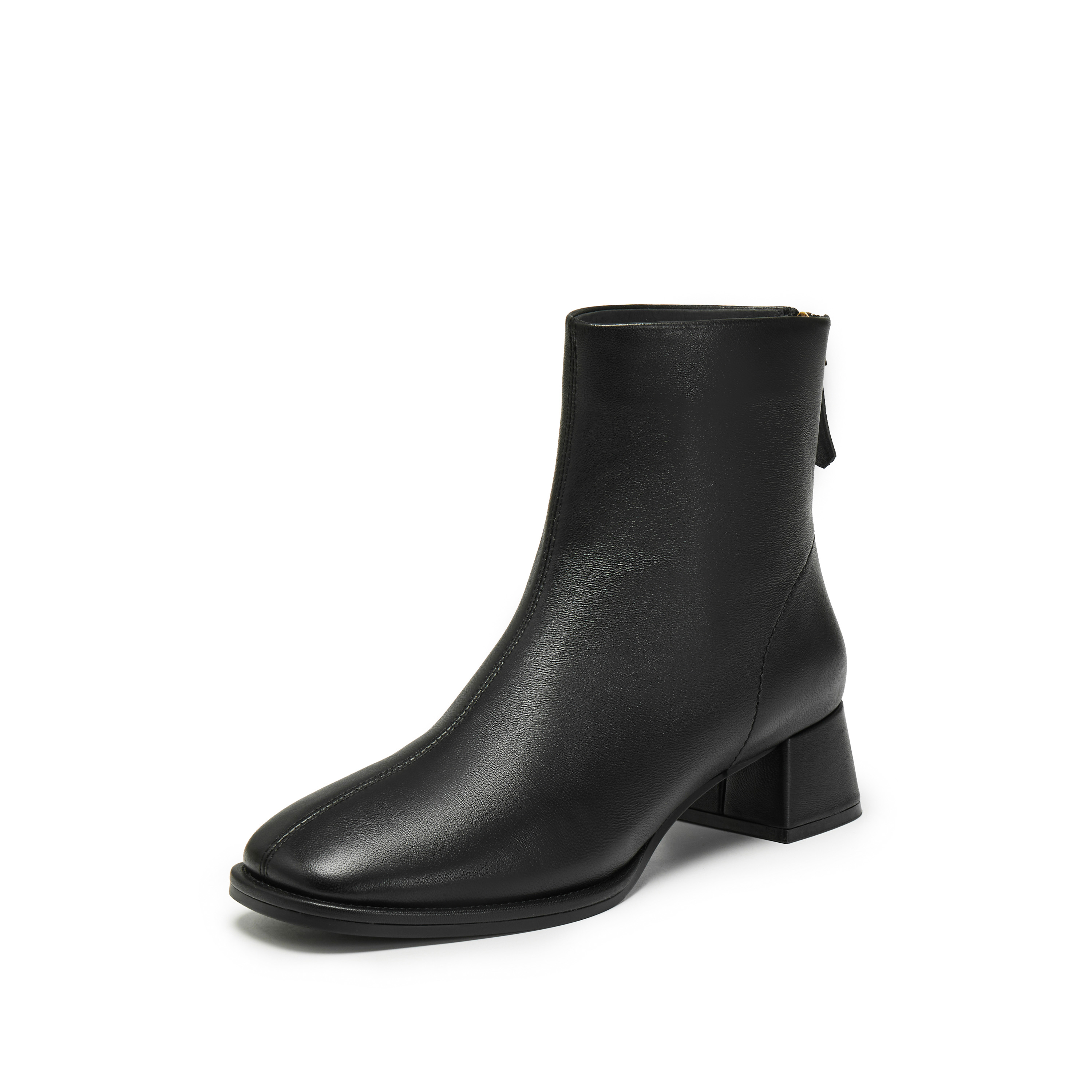 思加图2024冬季气质通勤短靴时装靴粗跟复古女靴子J2560DD4