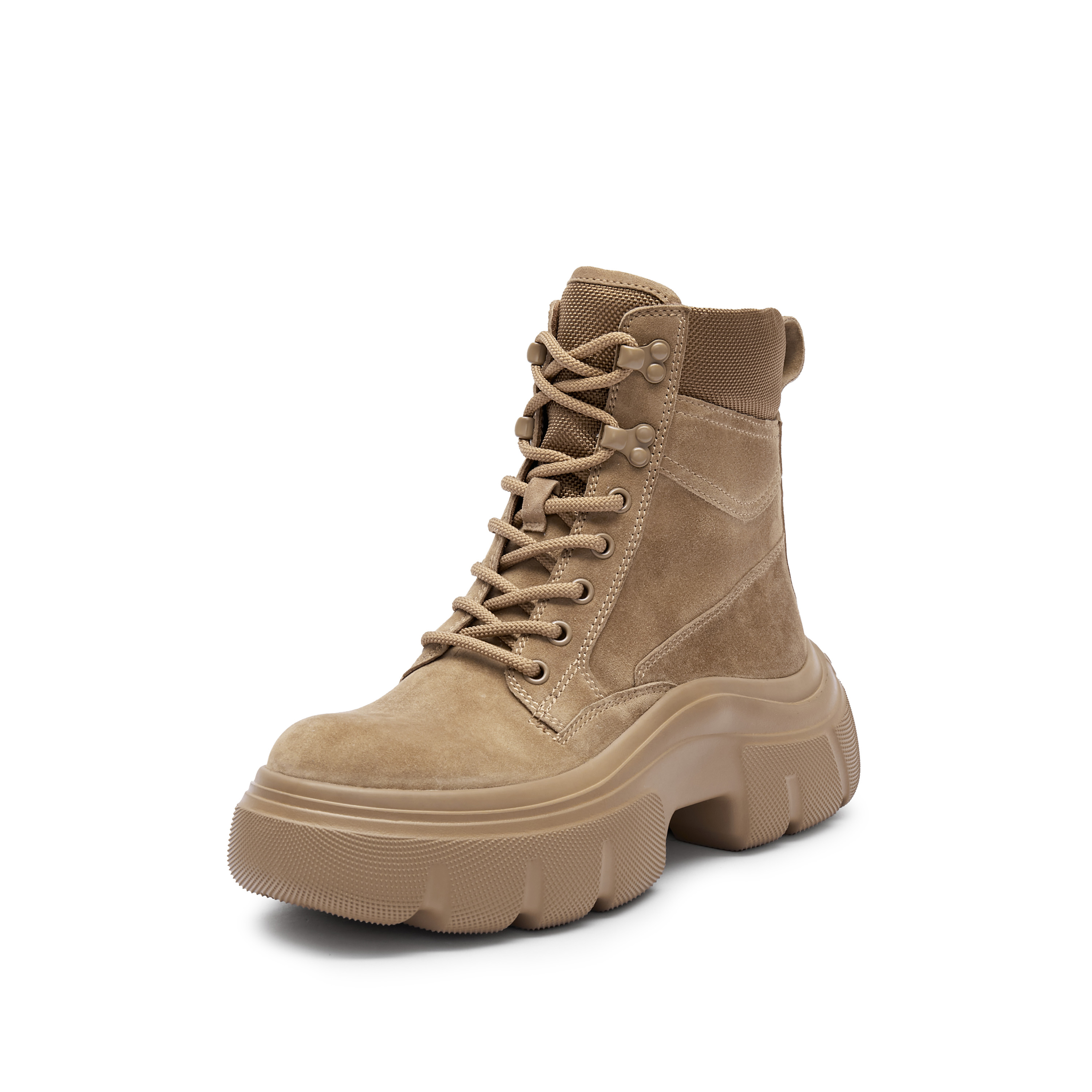 思加图2024冬季新款复古工装靴马丁靴短靴厚底时装靴女靴ESF07DD4