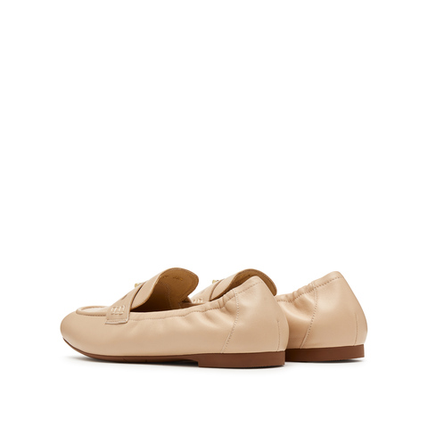 思加图2025春季新款英伦风奶油鞋乐福鞋平底鞋一脚蹬女单鞋EC205AA5