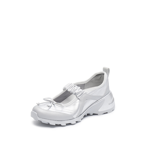 思加图2025春季新款月光蝴蝶奶油鞋玛丽珍鞋厚底浅口单鞋女鞋Y2280AQ5