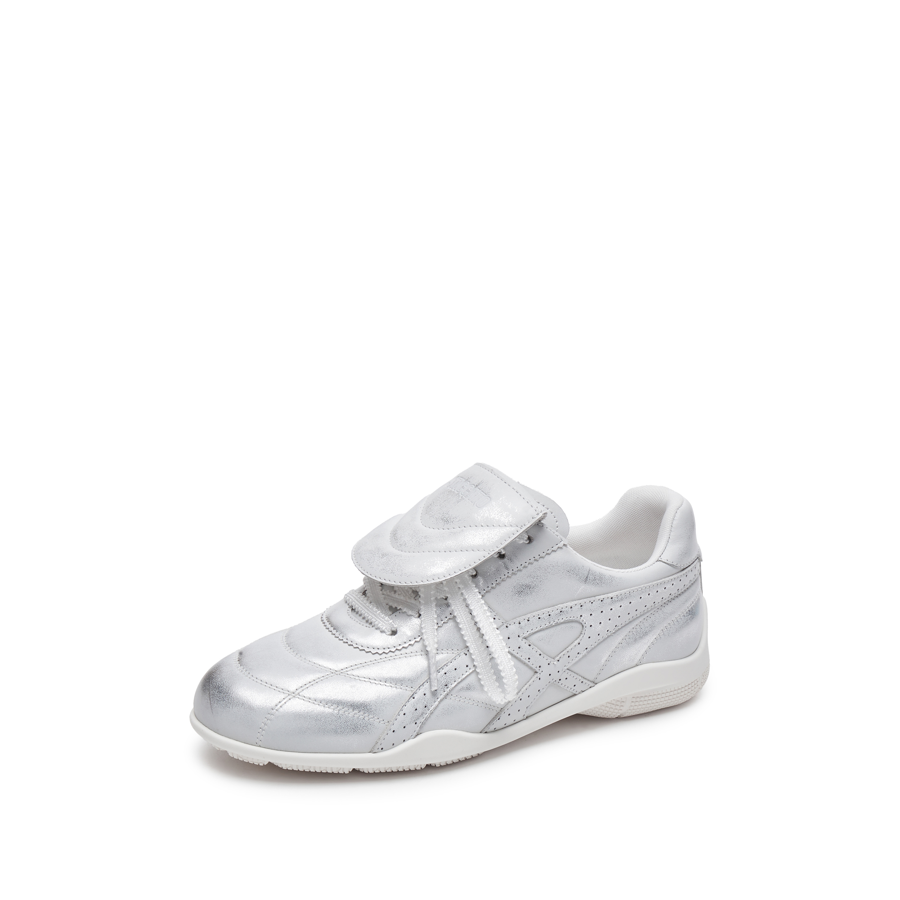 思加图2025春季新款百搭德训鞋运动休闲鞋轻便女单鞋J2041AM5