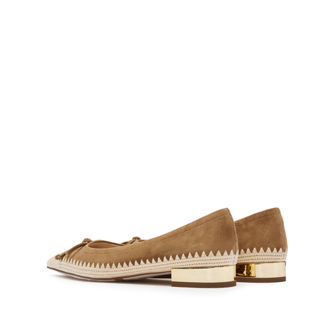 思加图2025春季新款复古浅口鞋单鞋平底鞋通勤女皮鞋EA412AQ5