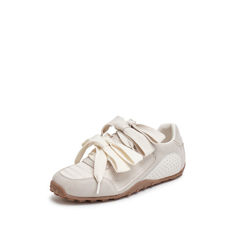 思加图2025春季新款蝴蝶酥甜美德训鞋运动休闲鞋百搭透气单鞋女鞋子S1210AM5