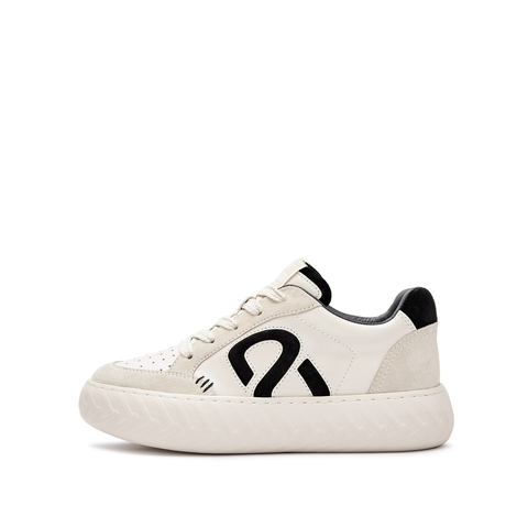 思加图2025春季新款百搭板鞋厚底运动休闲鞋系带女鞋EPC01AM5