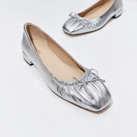 思加图2025春季新款芭蕾舞鞋平底鞋一脚蹬浅口鞋单鞋女皮鞋EUE25AQ5