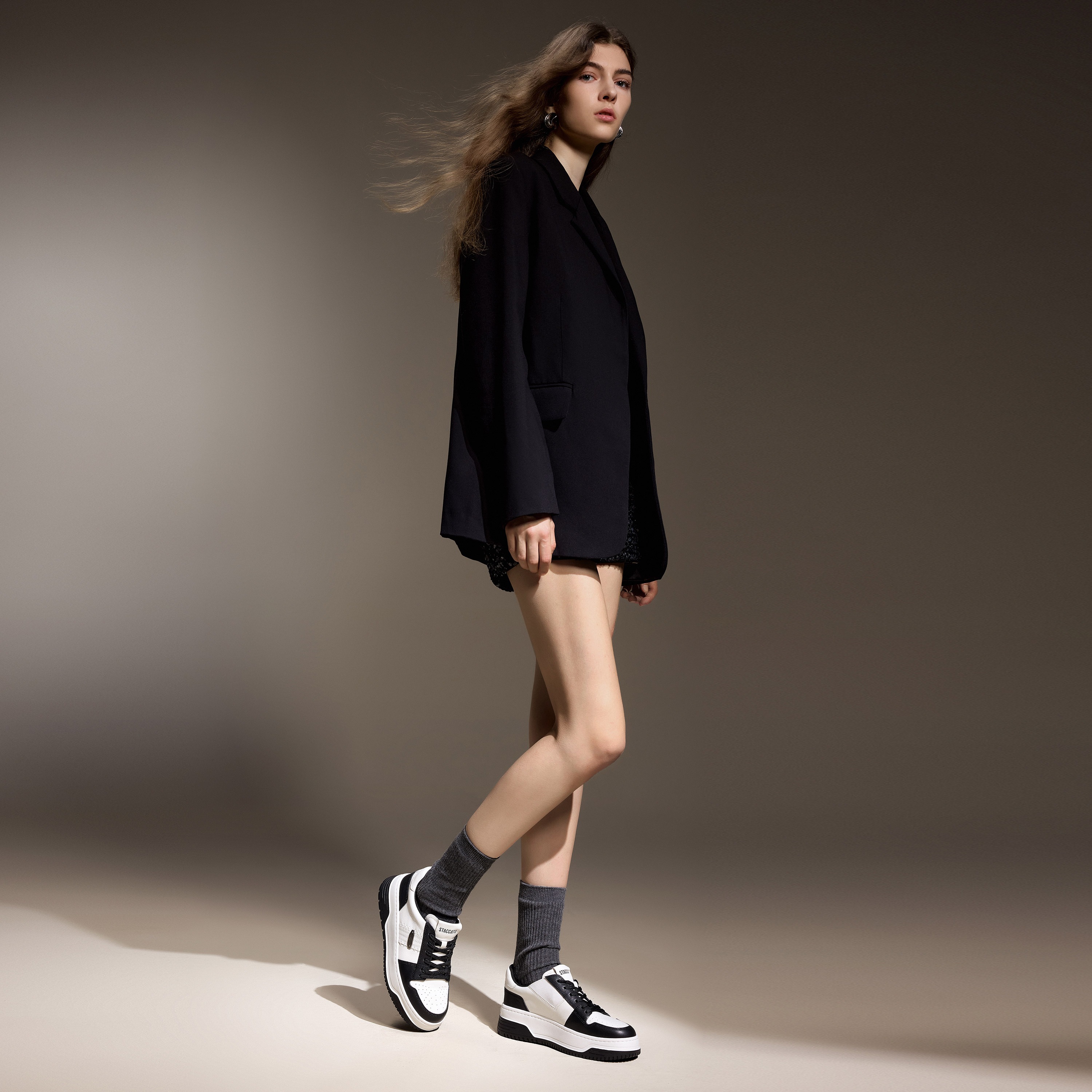 思加图2025春季新款补丁鞋厚底增高板鞋运动休闲鞋女鞋EUW06AM5