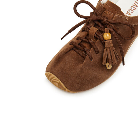 思加图2025秋季新款复古百搭运动休闲鞋小白鞋系带单鞋女鞋L2110CM5