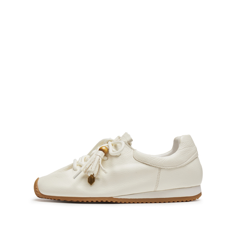 思加图2025秋季新款复古百搭运动休闲鞋小白鞋系带单鞋女鞋L2110CM5