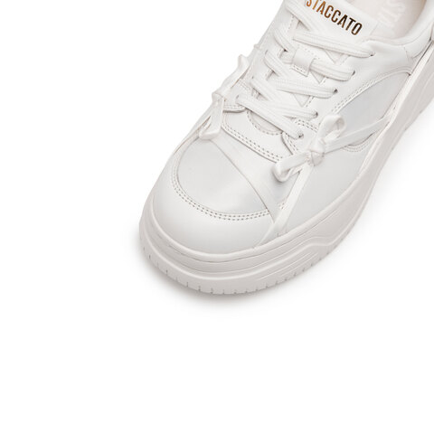 思加图2025秋季新款捕梦蝴蝶小白鞋板鞋厚底增高休闲鞋女EUW27CM5