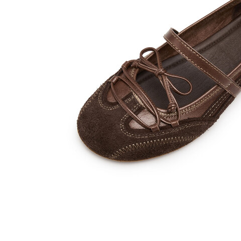 思加图2025秋季新款甜美芭蕾舞鞋浅口单鞋平底鞋减龄女鞋EG702CQ5