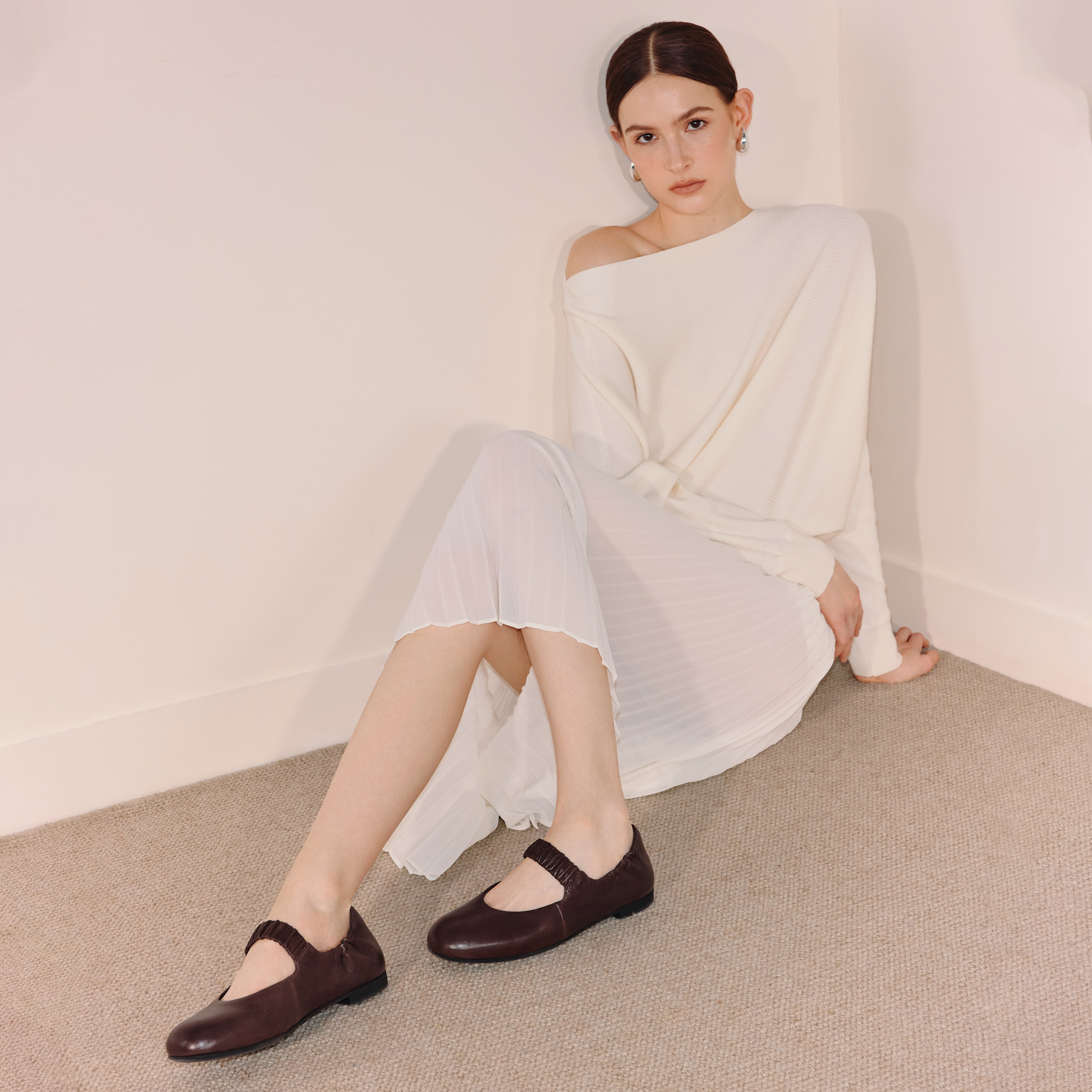 思加图2025秋季新款梧桐日记玛丽珍鞋平底鞋浅口单鞋女鞋EGC02CQ5