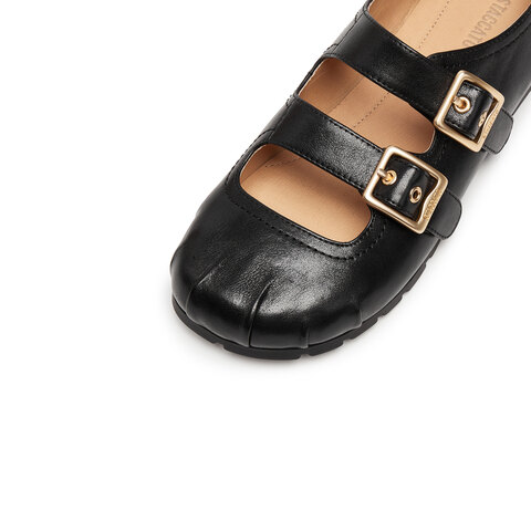 思加图2025秋季新款复古玛丽珍鞋平底鞋浅口单鞋小皮鞋女Y2606CQ5