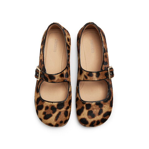 思加图2025秋季新款复古法式玛丽珍鞋平底鞋浅口鞋单鞋女鞋Y2603CQ5