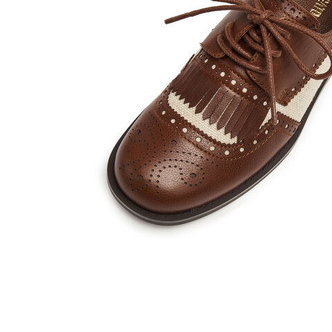 思加图2025秋季新款红茶伯爵英伦风牛津鞋布洛克鞋皮鞋女EHH01CM5