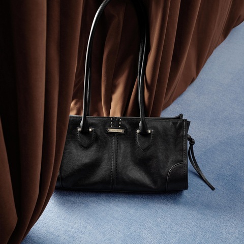 思加图2025秋季新款旧书签腋下包手提包大容量单肩包女包X8276CX5