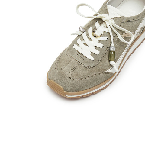 思加图2025秋季新款抹茶拿铁阿甘鞋德训鞋运动休闲鞋女鞋EHR21CM5