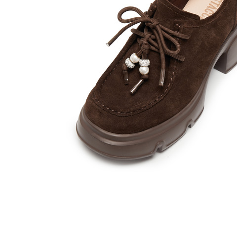 思加图2025秋季新款熔岩黑巧袋鼠鞋厚底增高小皮鞋女单鞋Y6361CM5