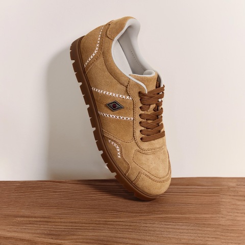 思加图2025秋季新款亚利桑那德训鞋运动休闲鞋平底鞋女鞋EHT04CM5