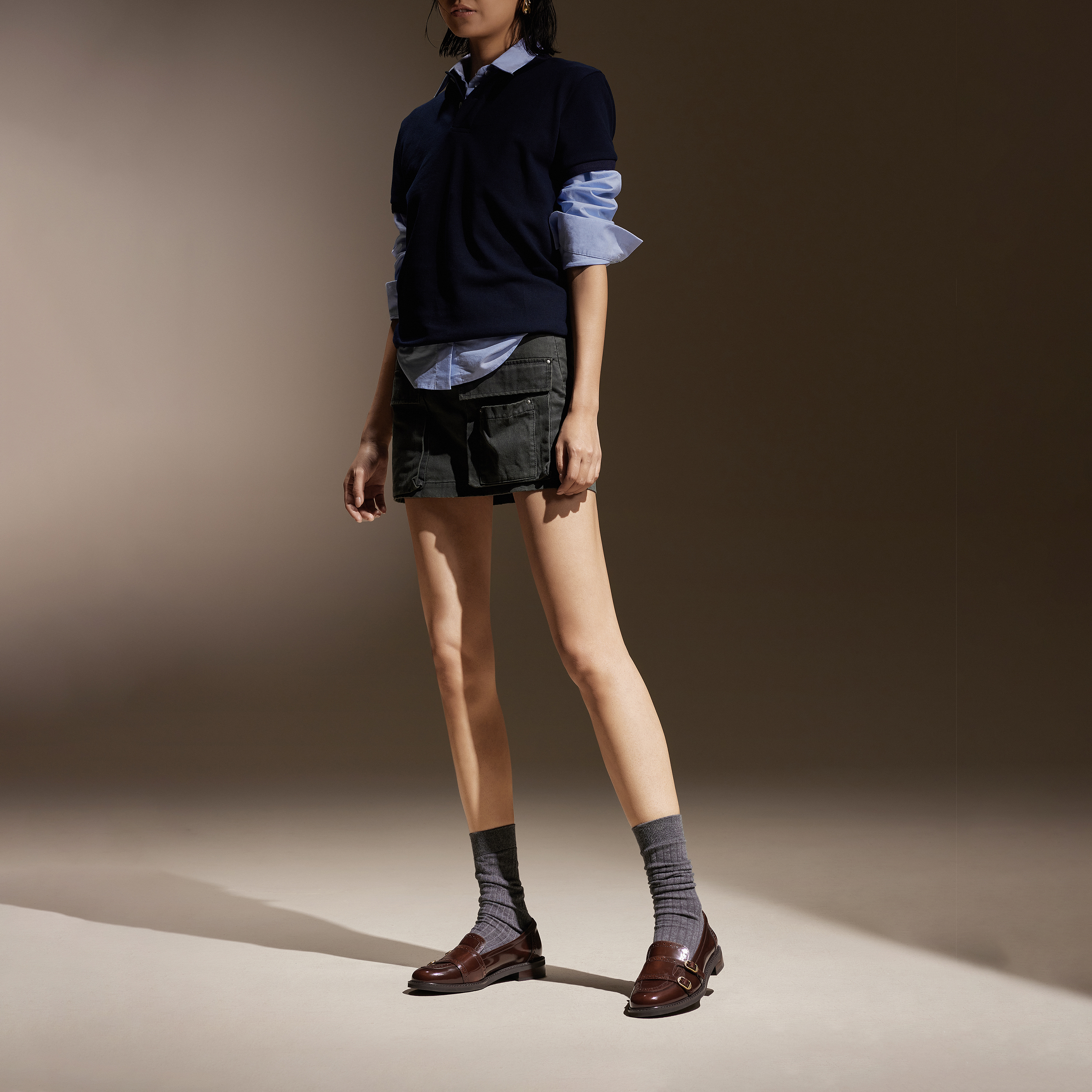 思加图2025秋季新款圆舞甜心英伦风乐福鞋一脚蹬小皮鞋黑色女单鞋EYN02CA5