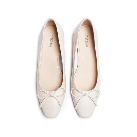 思加图2025秋季新款气质奶油鞋单鞋浅口鞋粗跟通勤女鞋子Q5382CQ5