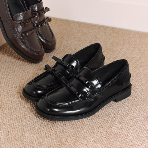 思加图2025秋季新款甜酷乐福鞋一脚蹬小皮鞋平底鞋女单鞋EHH07CM5