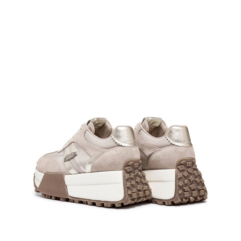 思加图2025秋季新款德训鞋阿甘鞋厚底增高休闲运动鞋女鞋G0962CM5