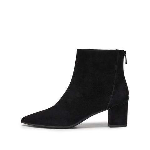 思加图2025冬季新款气质通勤奶油靴时装靴短靴粗跟女皮靴9S006DD5