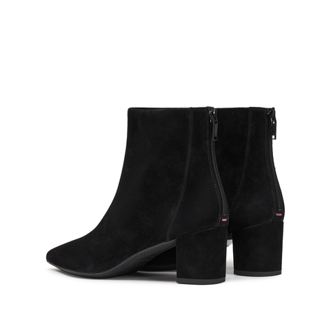 思加图2025冬季新款气质通勤奶油靴时装靴短靴粗跟女皮靴9S006DD5