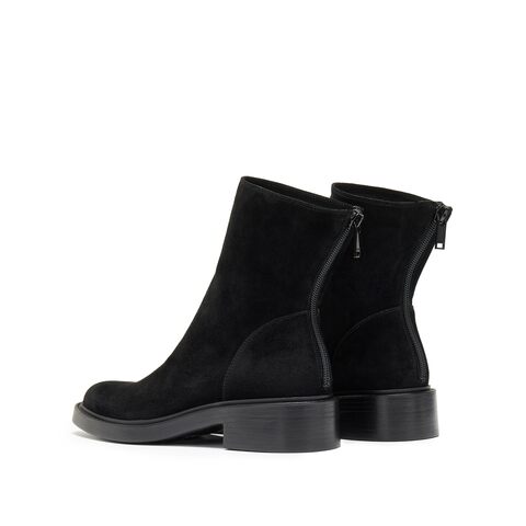 思加图2025冬季新款复古中靴瘦瘦靴时装靴粗跟通勤女靴子Z1604DZ5