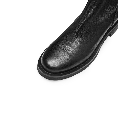 思加图2025冬季新款复古倒靴时装靴短靴瘦瘦靴粗跟女靴B8111DD5