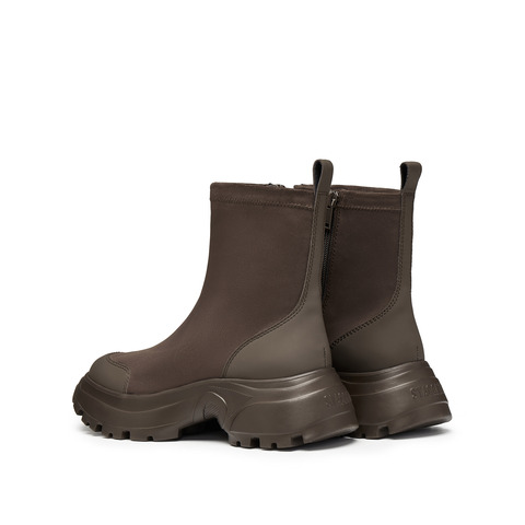 思加图2025冬季新款丝绒可可弹力靴厚底中靴瘦瘦靴女靴EFU29DZ5