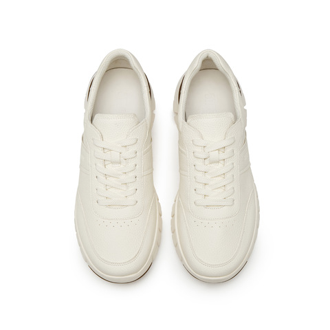 思加图2025秋季新款休闲运动鞋厚底百搭小白鞋板鞋男鞋H2701CM5