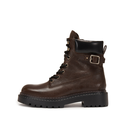 思加图2025冬季新款滚石街马丁靴厚底增高短靴时装靴女靴EIU01DD5