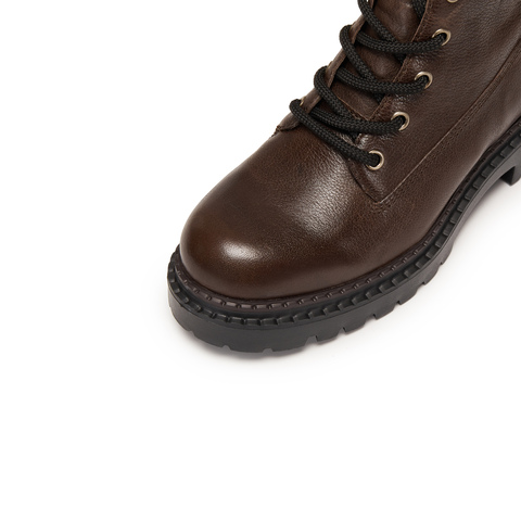 思加图2025冬季新款滚石街马丁靴厚底增高短靴时装靴女靴EIU01DD5