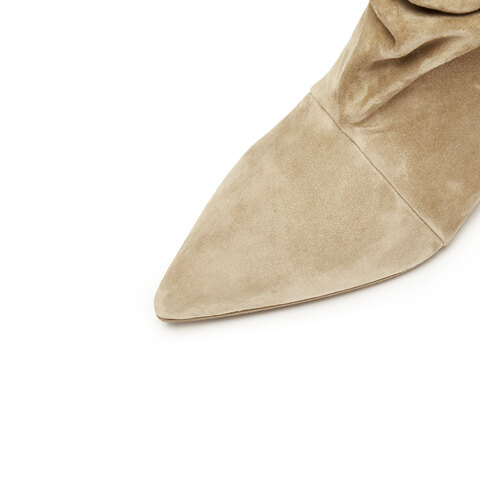 思加图2025冬季新款复古长靴时装靴堆堆靴细跟尖头女皮靴9S007DS5