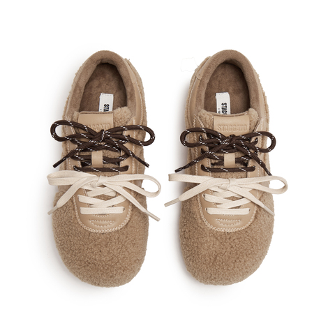 思加图2025冬季新款复古毛毛鞋德训鞋保暖平底鞋系带女鞋S2901DM5