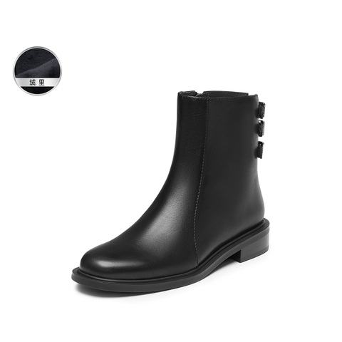思加图2025冬季新款英伦风短靴粗跟时装靴黑色气质女靴EAJ43DD5