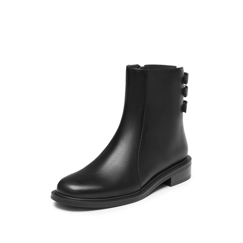 思加图2025冬季新款英伦风短靴粗跟时装靴黑色气质女靴EAJ43DD5