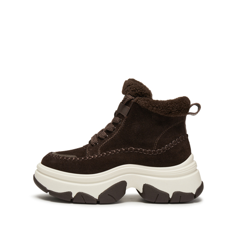 思加图2025冬季新款复古雪地靴保暖短靴厚底增高时装靴女Y9122DD5