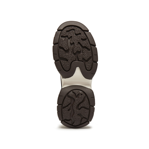 思加图2025冬季新款复古雪地靴保暖短靴厚底增高时装靴女Y9122DD5