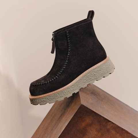 思加图2025冬季新款复古雪地靴加绒保暖短靴厚底时装靴女L7708DD5