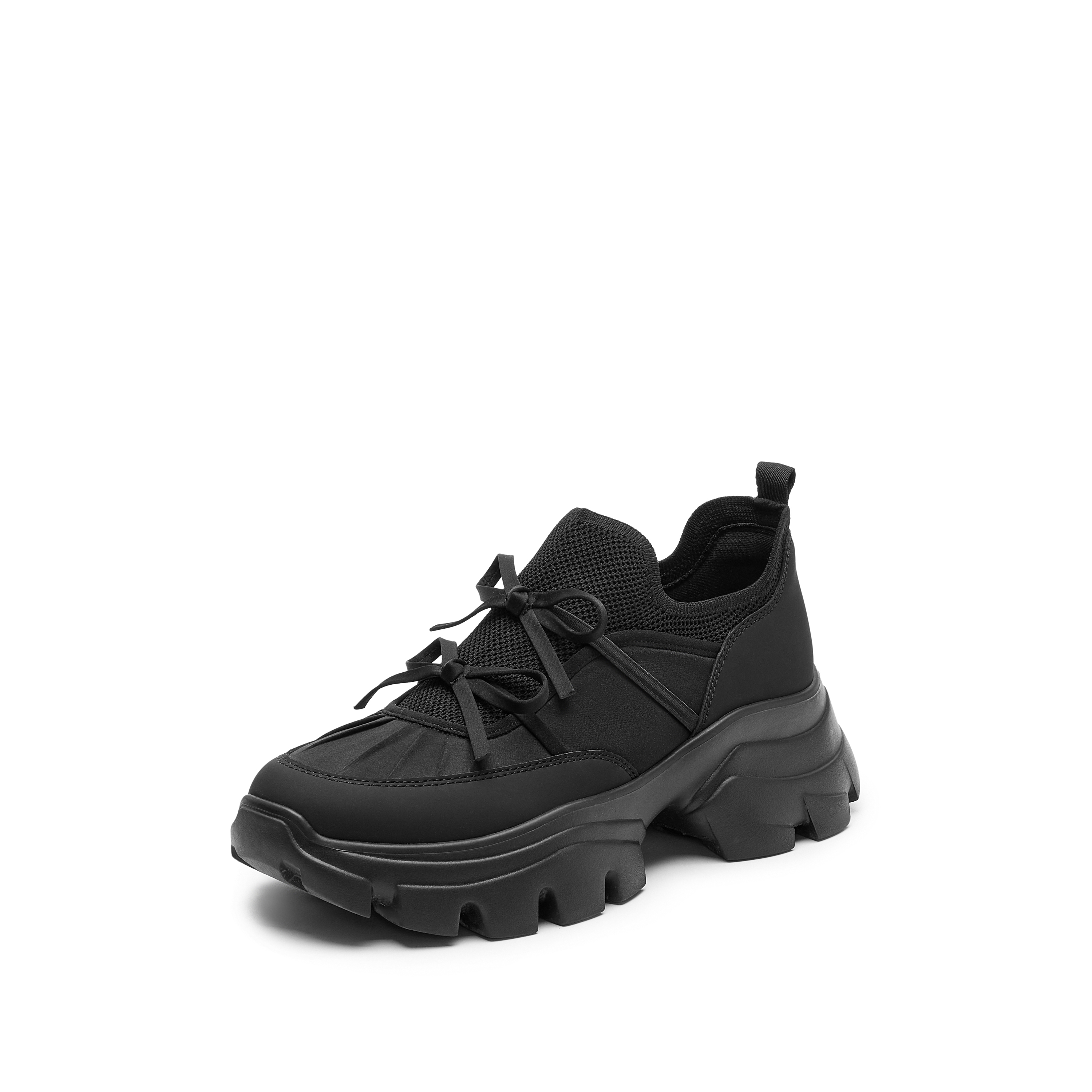 思加图2026春季新款蝴蝶岛老爹鞋厚底增高休闲鞋透气女鞋ECE83AM6