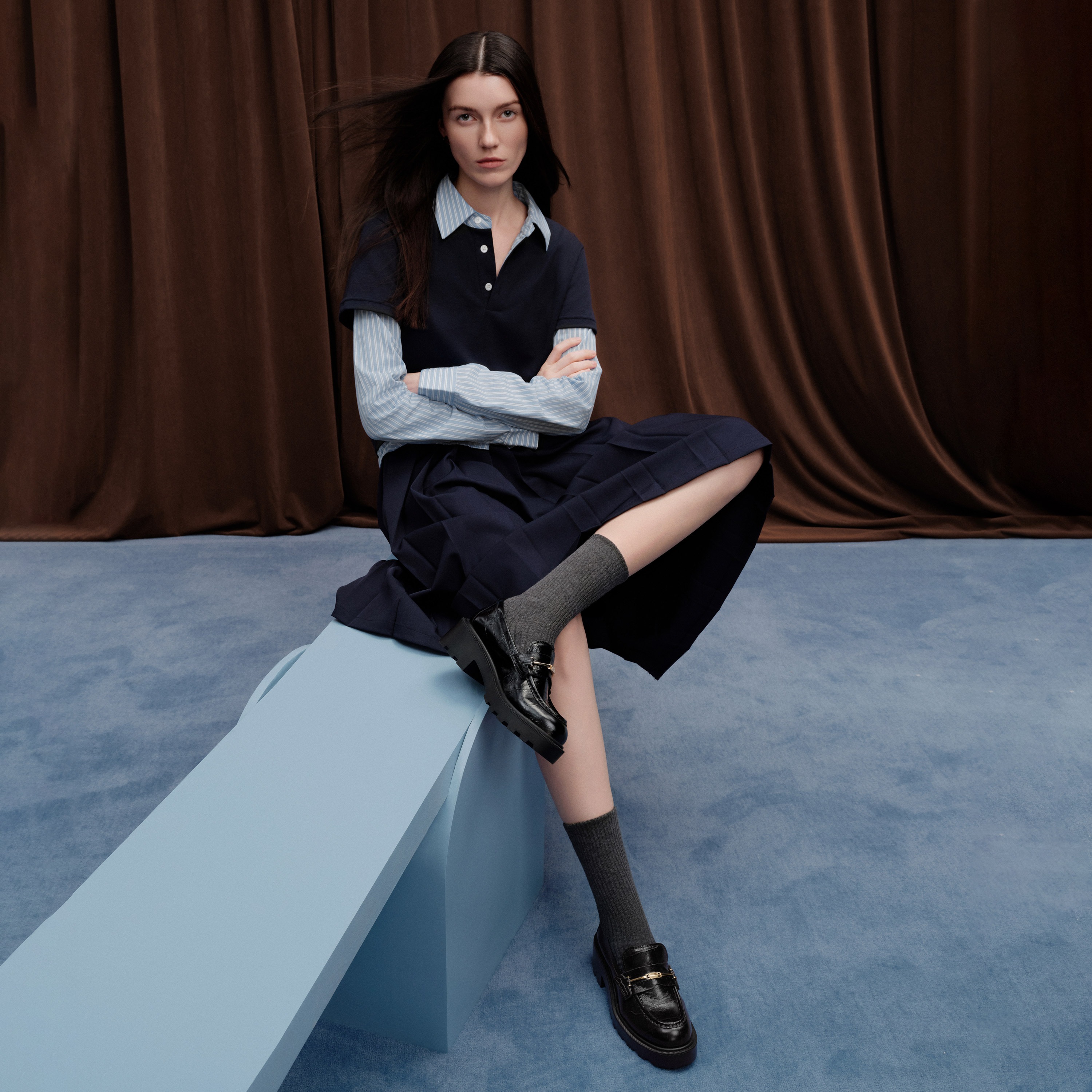 思加图2026春季新款曜金爵士英伦风乐福鞋一脚蹬小皮鞋女EGB55AA6