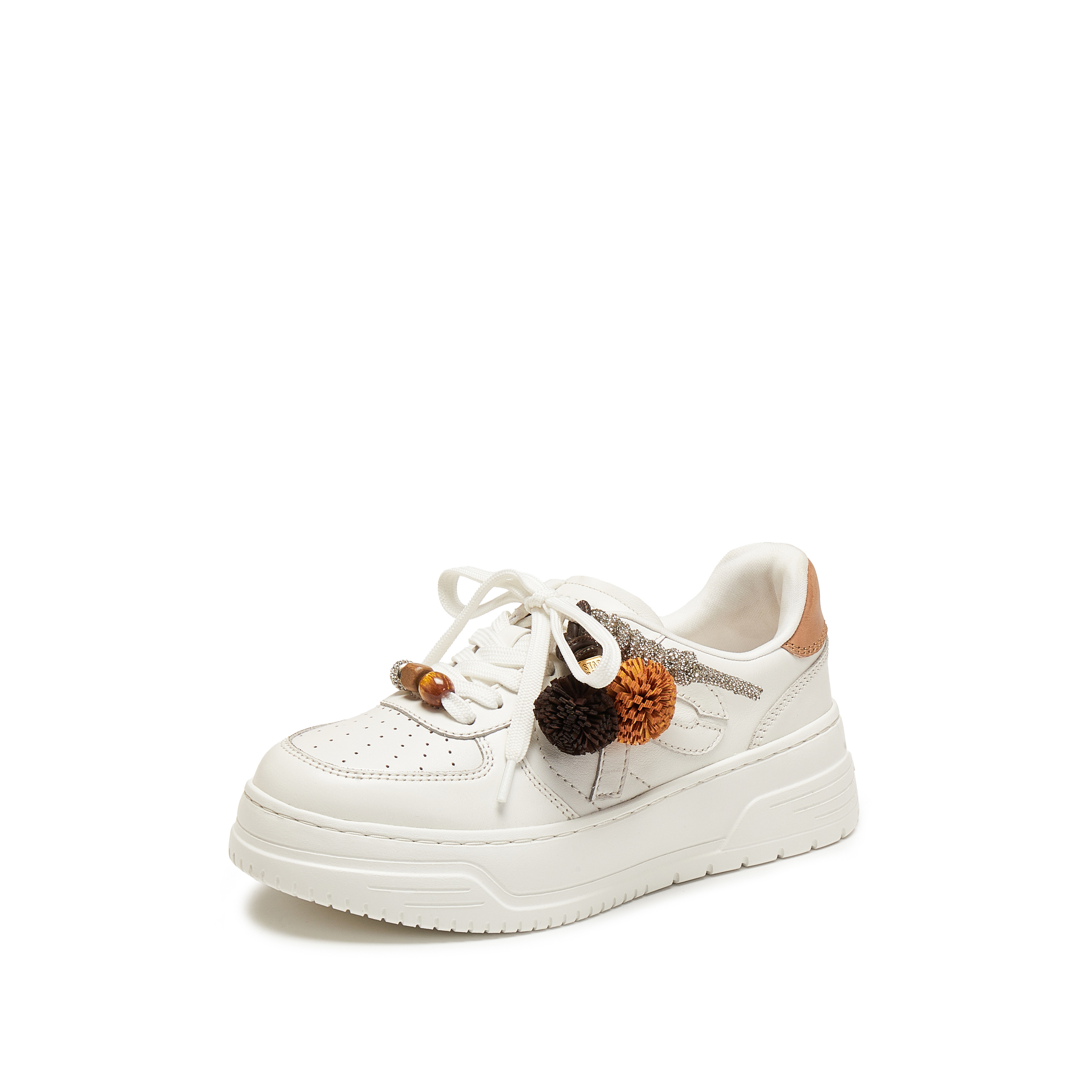 思加图2026春季新款百搭板鞋小白鞋厚底运动休闲鞋女鞋子EUW35AM6