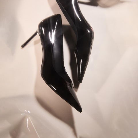 思加图2026春季新款红玫瑰婚鞋细高跟鞋浅口单鞋气质女鞋H2478AQ6